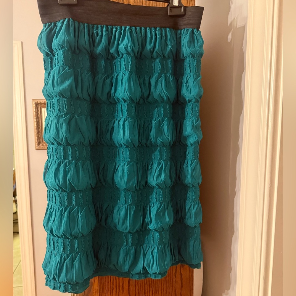 Zadie B’s bubble skirt with elastic waist.